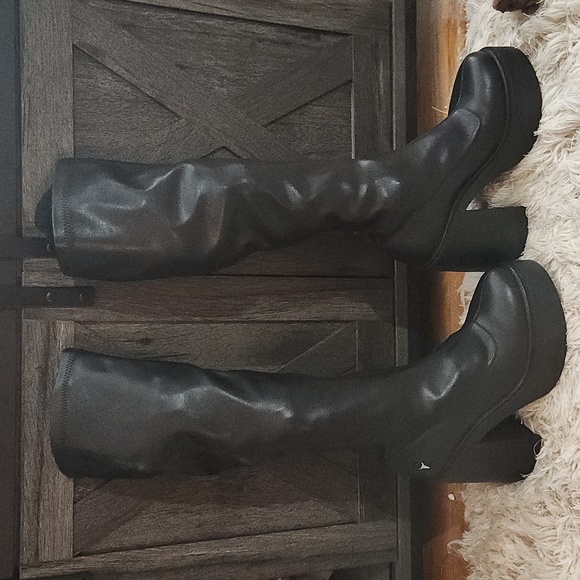 Windsor smith - Picture 3 of 9